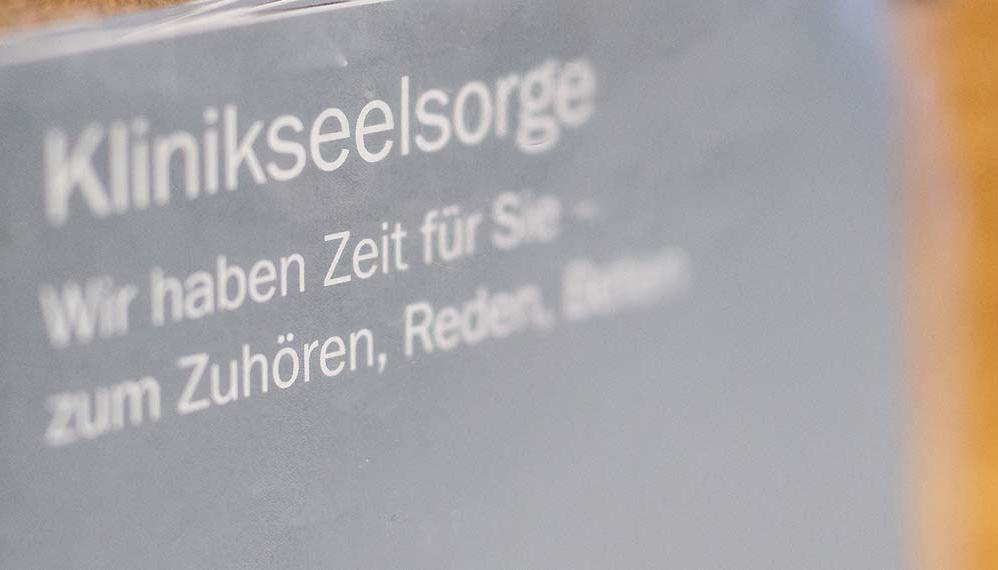Slide Broschüre Krankenhausseelsorge